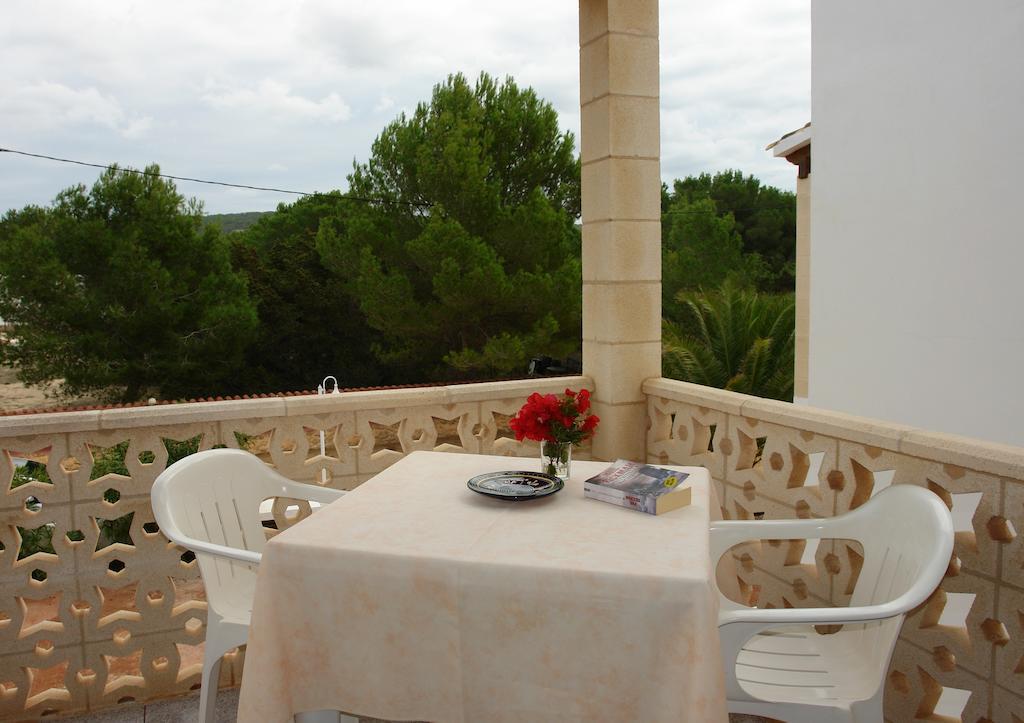 Apartamentos Escandell - Formentera Vacaciones Playa Migjorn Exteriör bild
